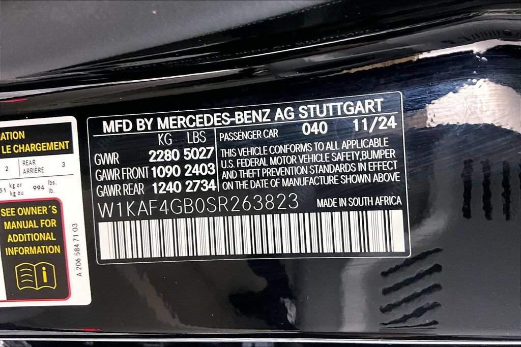 Used 2025 Mercedes-Benz C 300 Sedan image 32