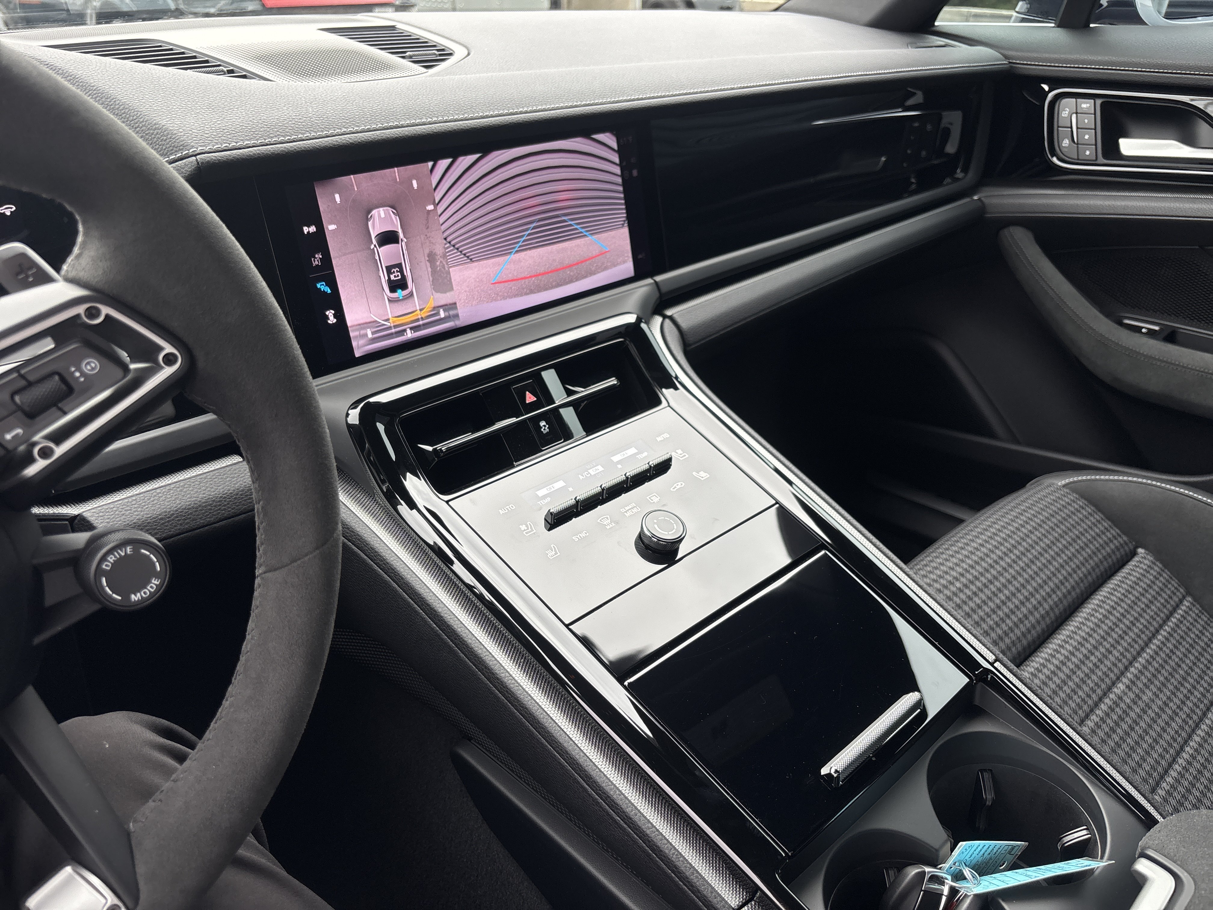 Certified 2026 Porsche Panamera image 20