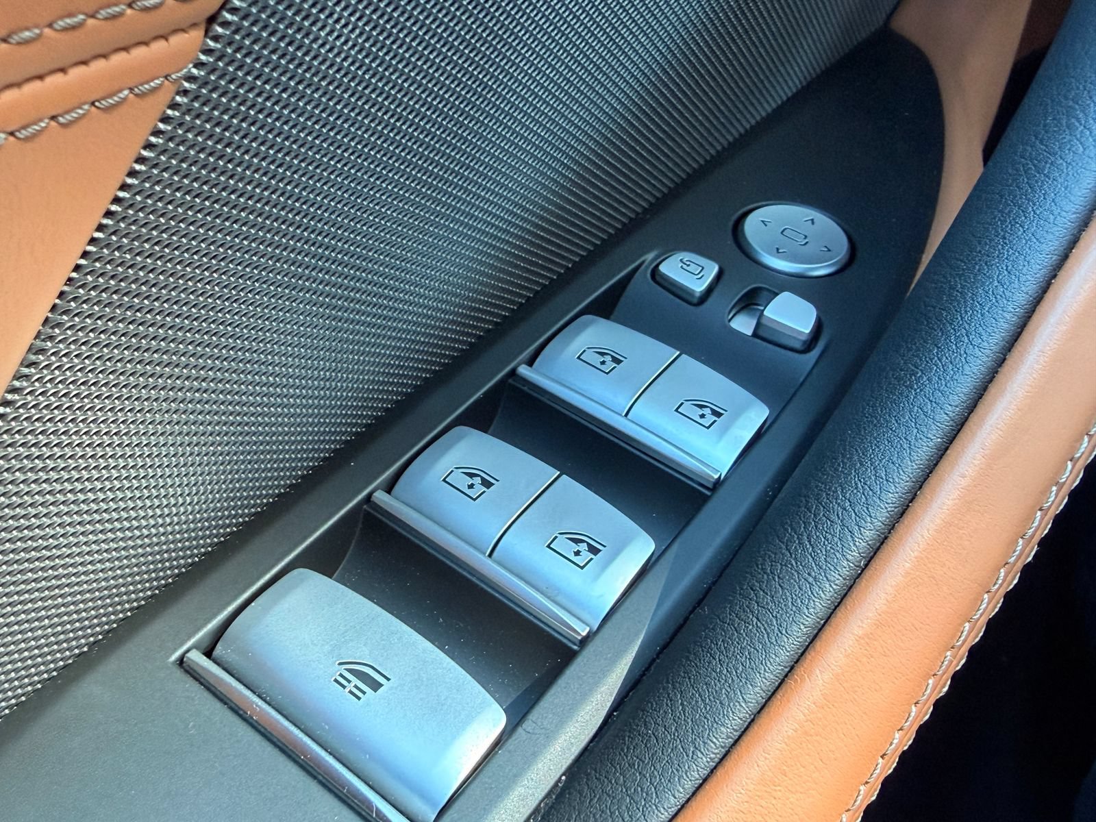 Used 2025 BMW 840i Convertible RWD image 17