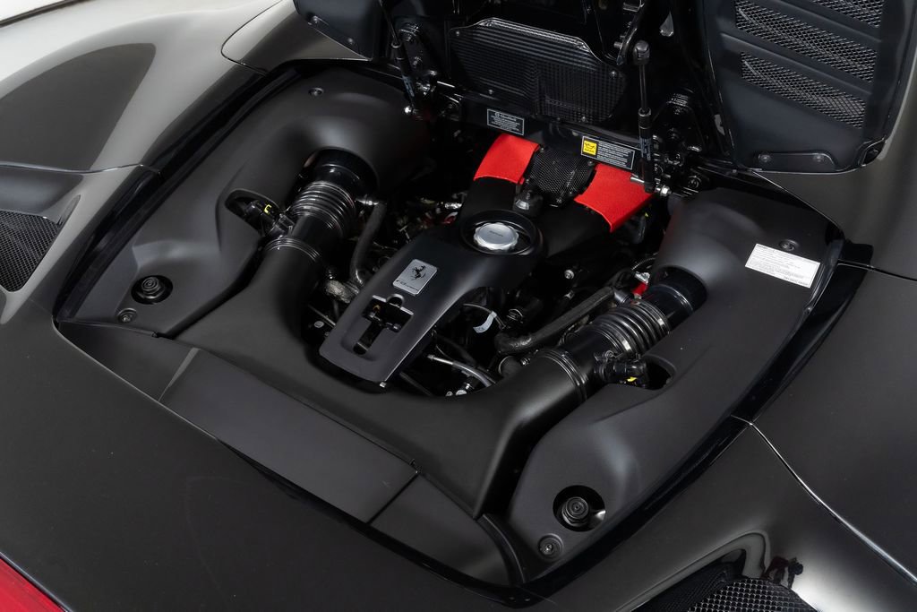 Used 2023 Ferrari F8 Tributo RWD image 17