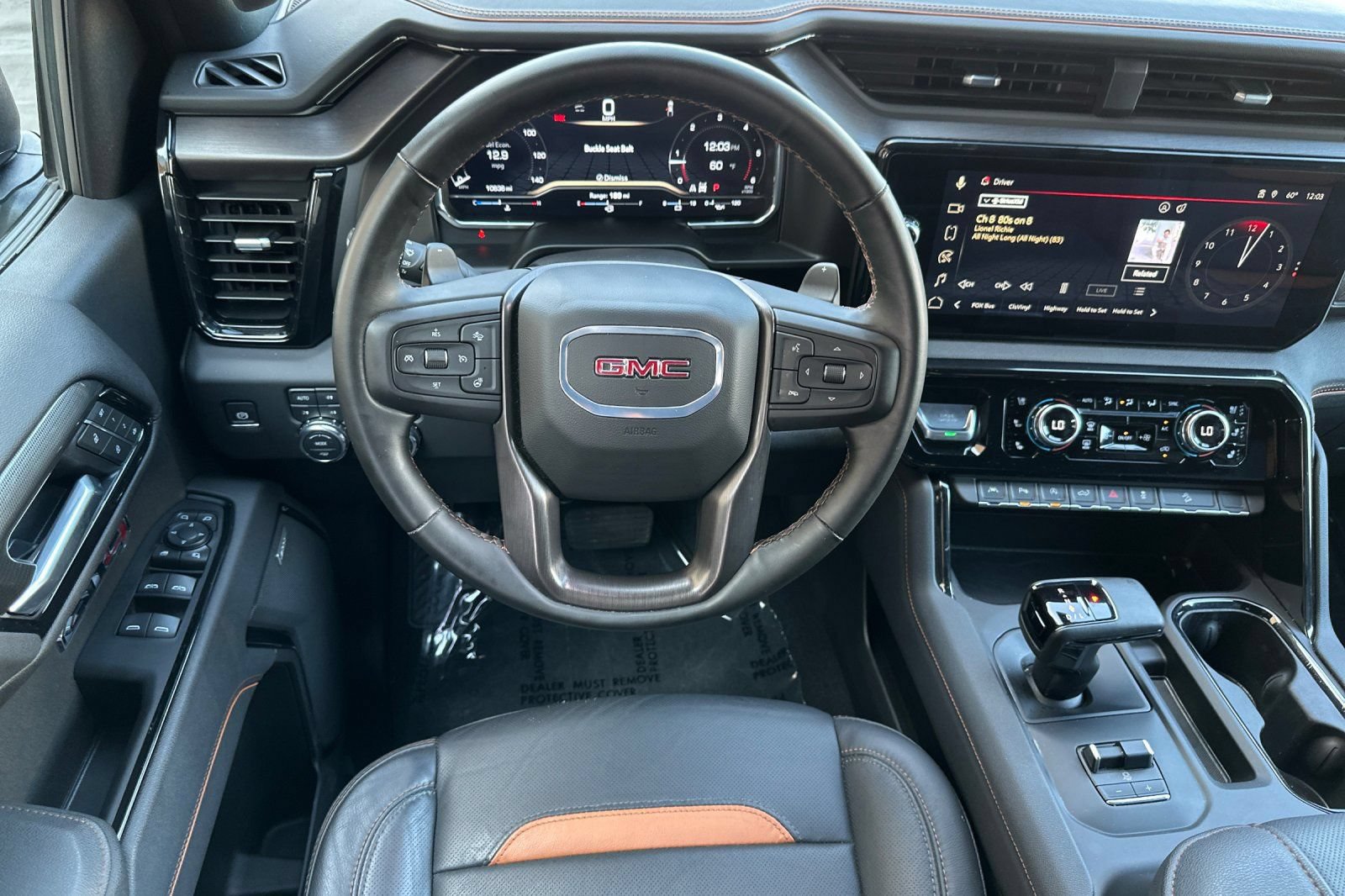 Certified 2025 GMC Sierra 1500 AT4 w/ AT4 Premium Package AWD/4WD image 15