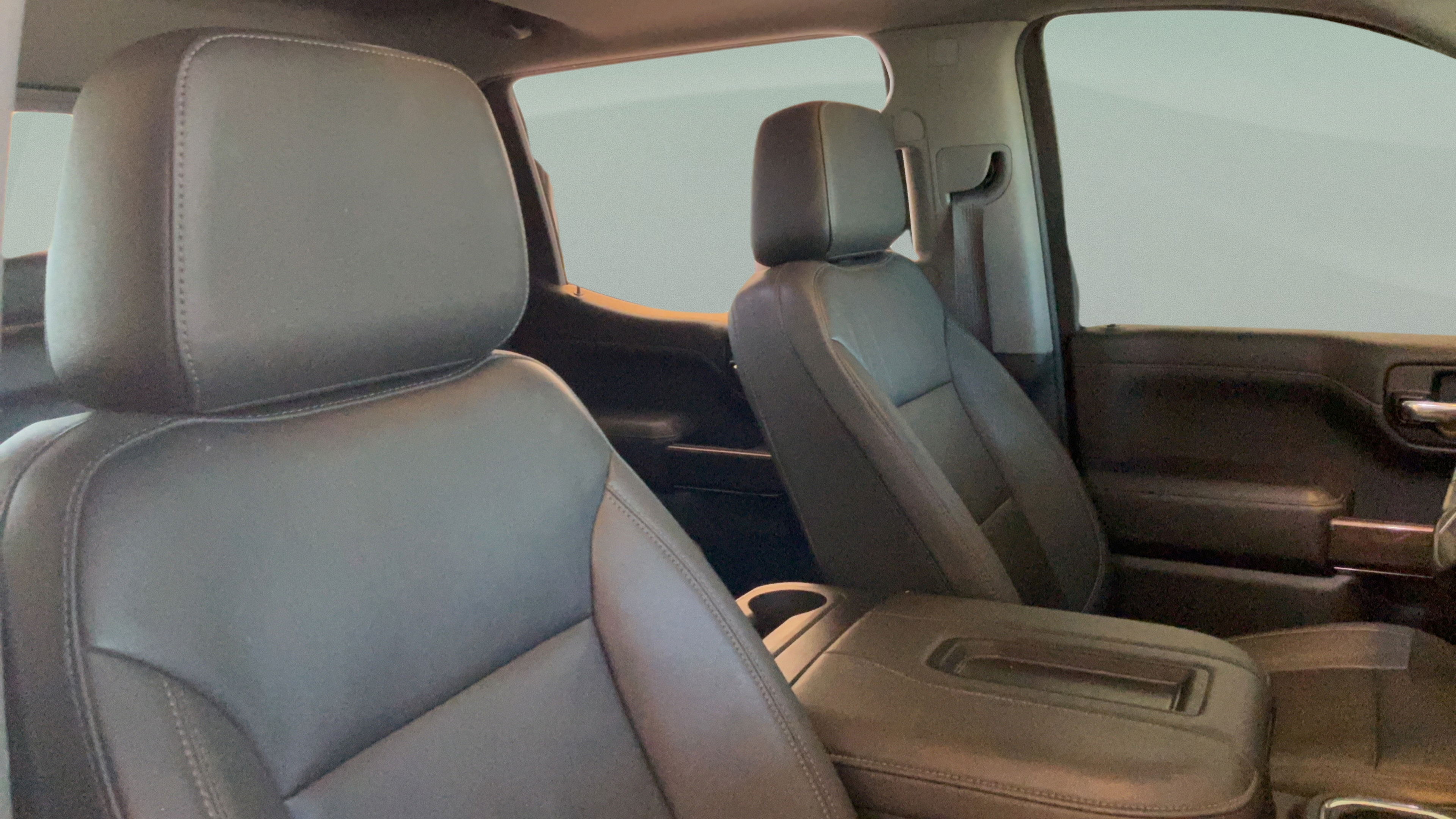 Used 2022 Chevrolet Silverado 1500 LT Trail Boss w/ Convenience Package II AWD/4WD image 31