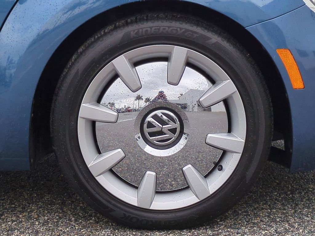 Used 2017 Volkswagen Beetle 1.8T SEL image 11
