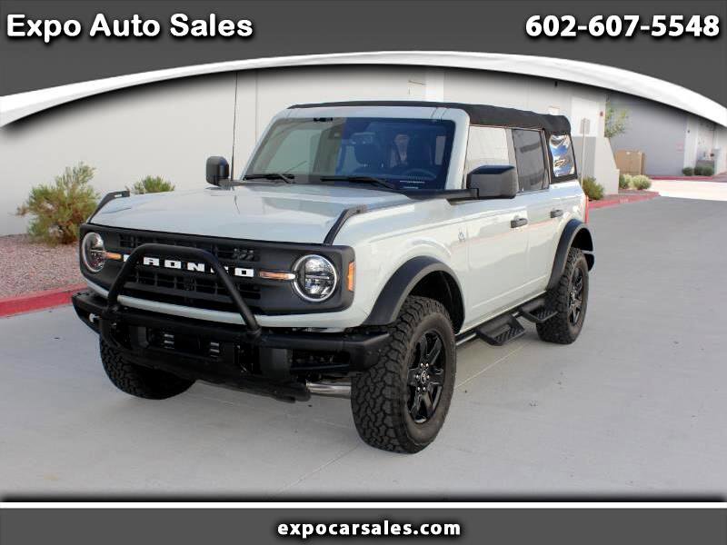 Used 2023 Ford Bronco Black Diamond image 1