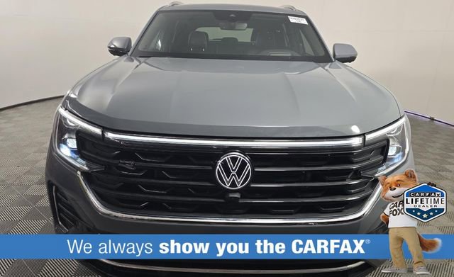 Used 2025 Volkswagen Atlas Cross Sport SEL Premium R-Line AWD/4WD image 2