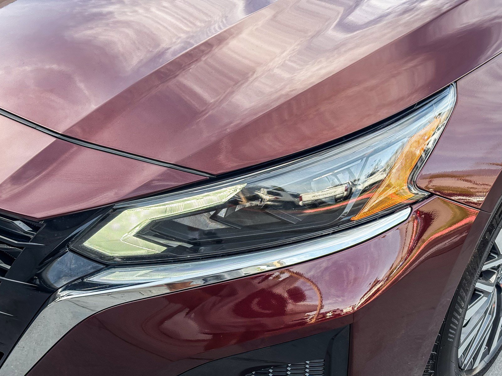 Used 2024 Nissan Altima 2.5 SV image 9