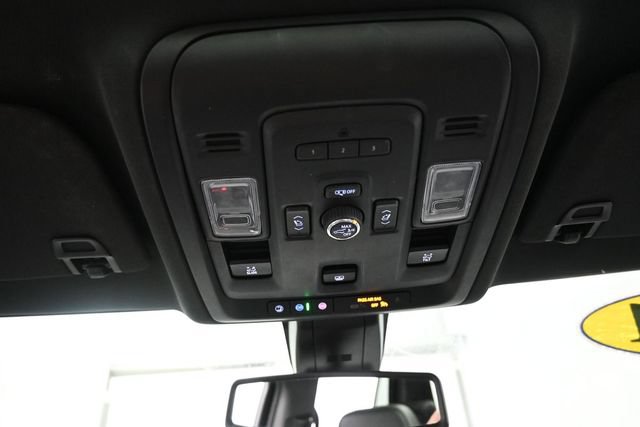 Used 2021 Chevrolet Tahoe RST w/ Luxury Package AWD/4WD image 12