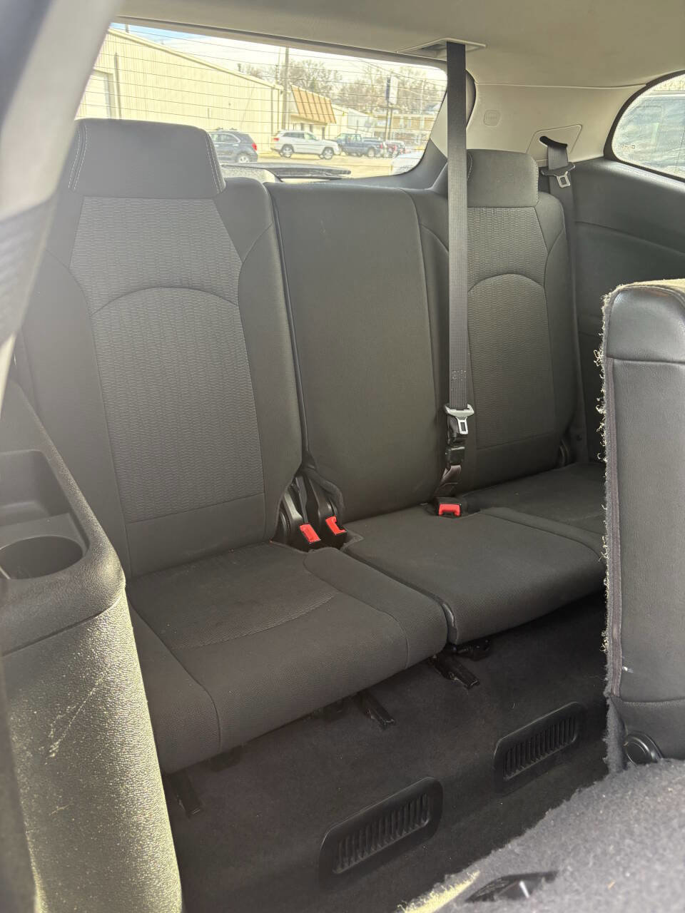 Used 2017 Chevrolet Traverse LT image 8