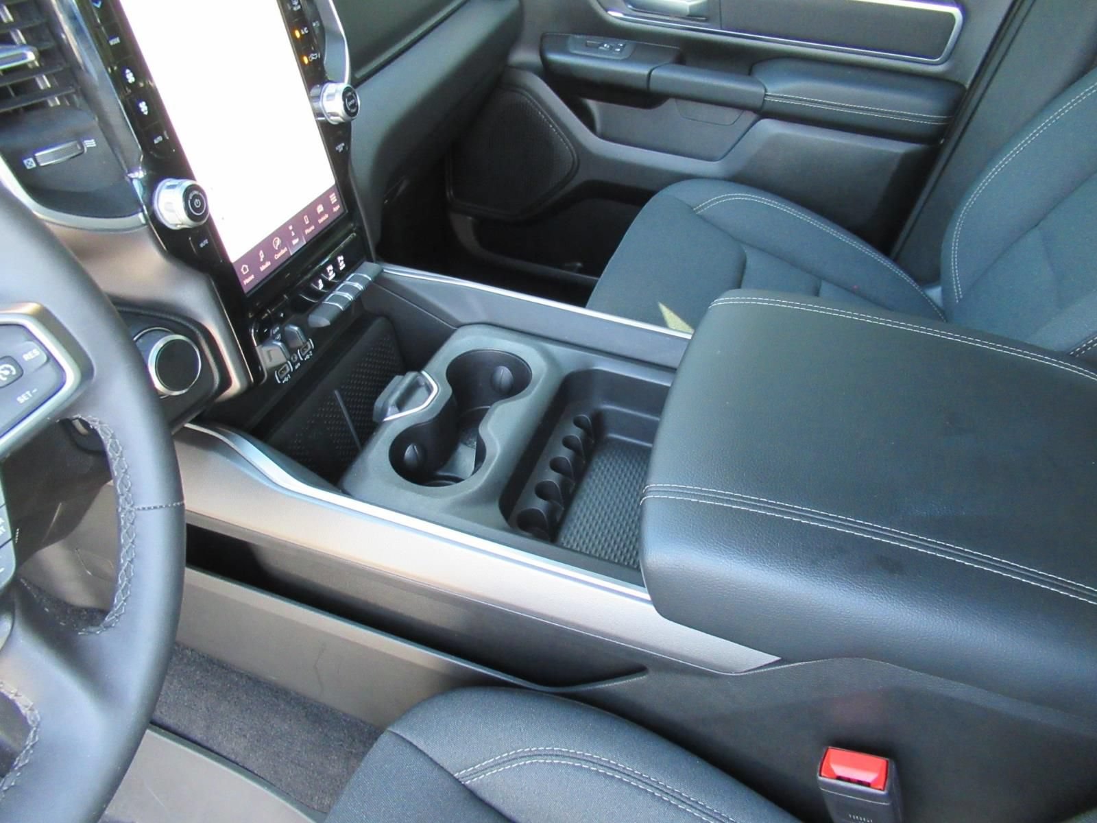 Used 2026 RAM 1500 Big Horn AWD/4WD image 17
