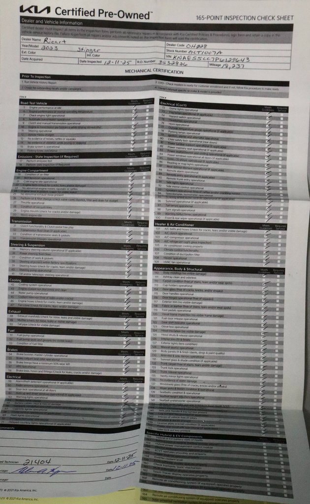 Used 2023 Kia Stinger GT2 image 7