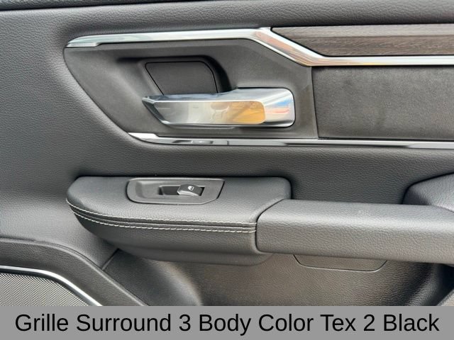 New 2026 RAM 1500 Laramie AWD/4WD image 22