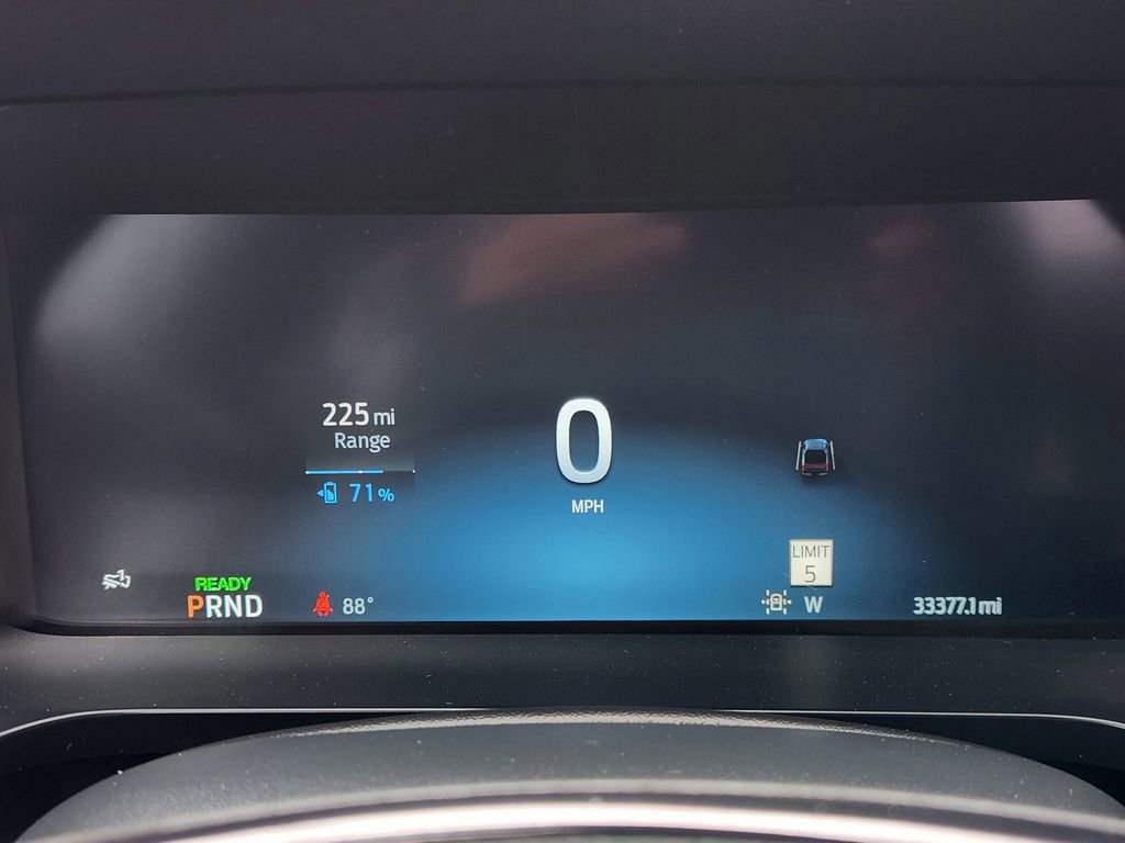 Used 2023 Ford F150 Lightning Platinum AWD/4WD image 15