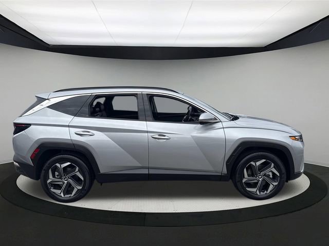 Certified 2022 Hyundai Tucson Limited image 3