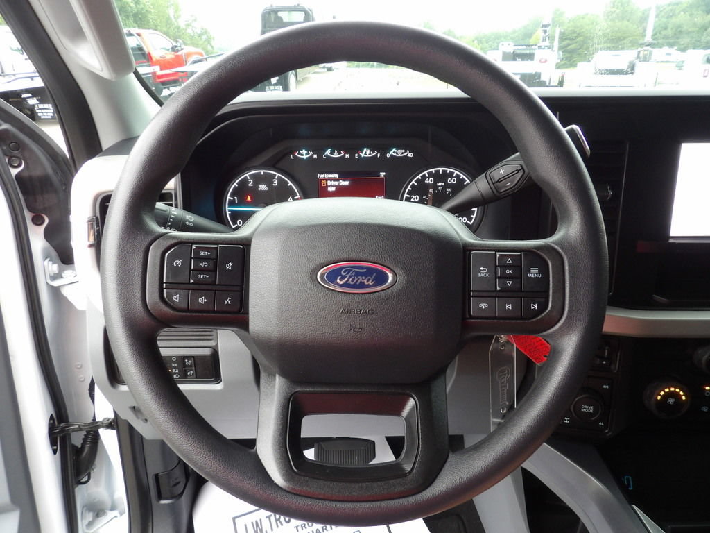 Used 2025 Ford F250 XLT w/ FX4 Off-Road Package AWD/4WD image 20
