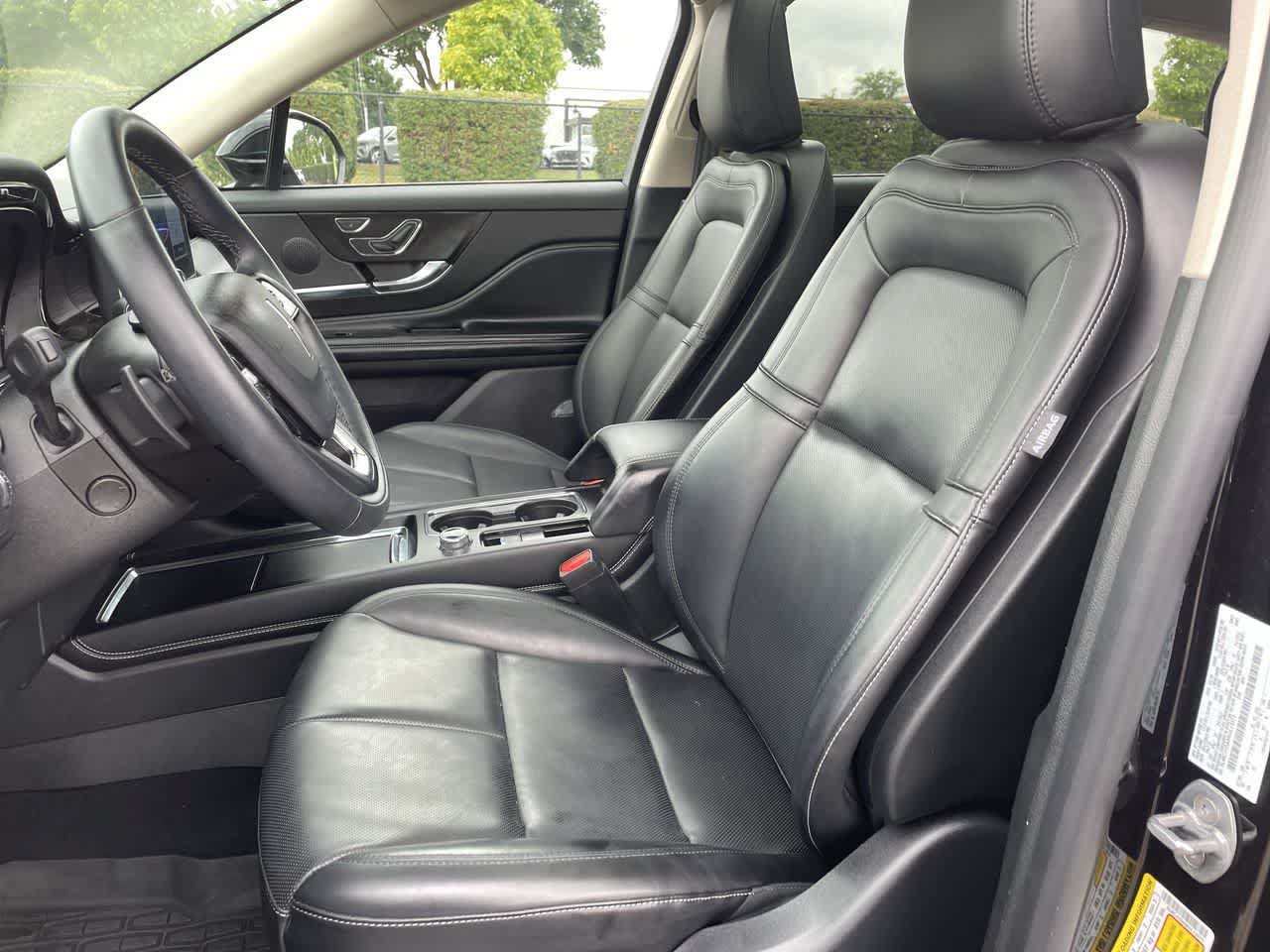 Used 2024 Lincoln Corsair AWD w/ Equipment Group 101A image 12
