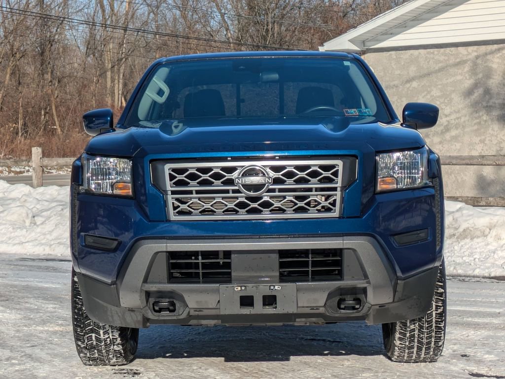 Used 2022 Nissan Frontier SV w/ Technology Package image 2