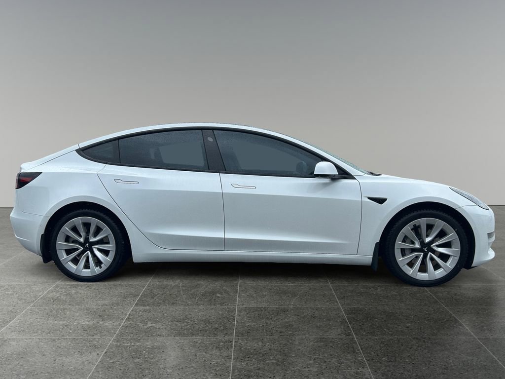 Used 2022 Tesla Model 3 Long Range AWD/4WD image 10