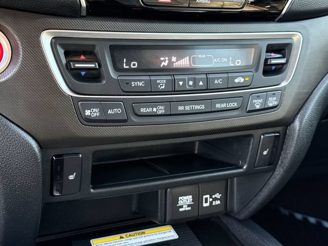 Used 2022 Honda Pilot TrailSport image 24