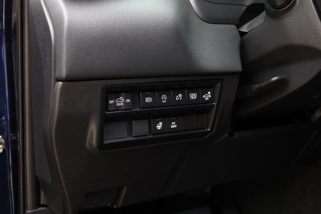 Used 2024 Toyota Tundra Limited image 14