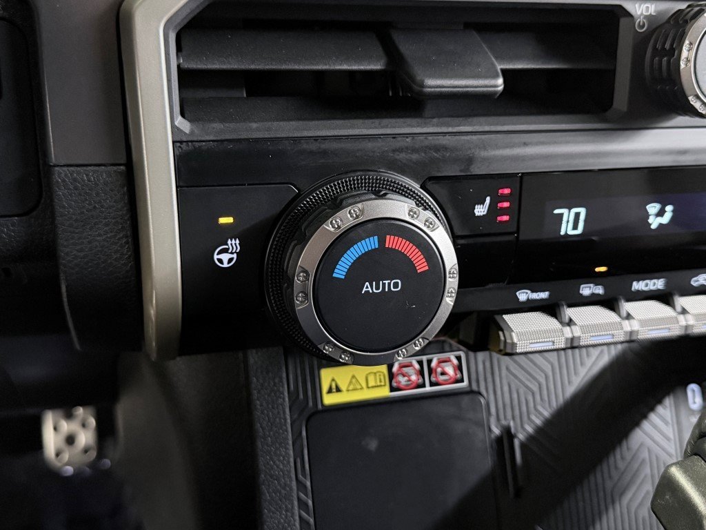 Used 2024 Toyota Tacoma TRD Sport image 31