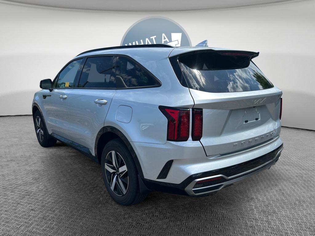 Used 2022 Kia Sorento S FWD image 6