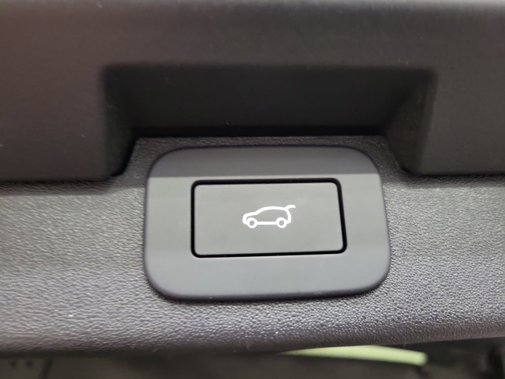 New 2026 Land Rover Discovery Dynamic SE AWD/4WD image 32
