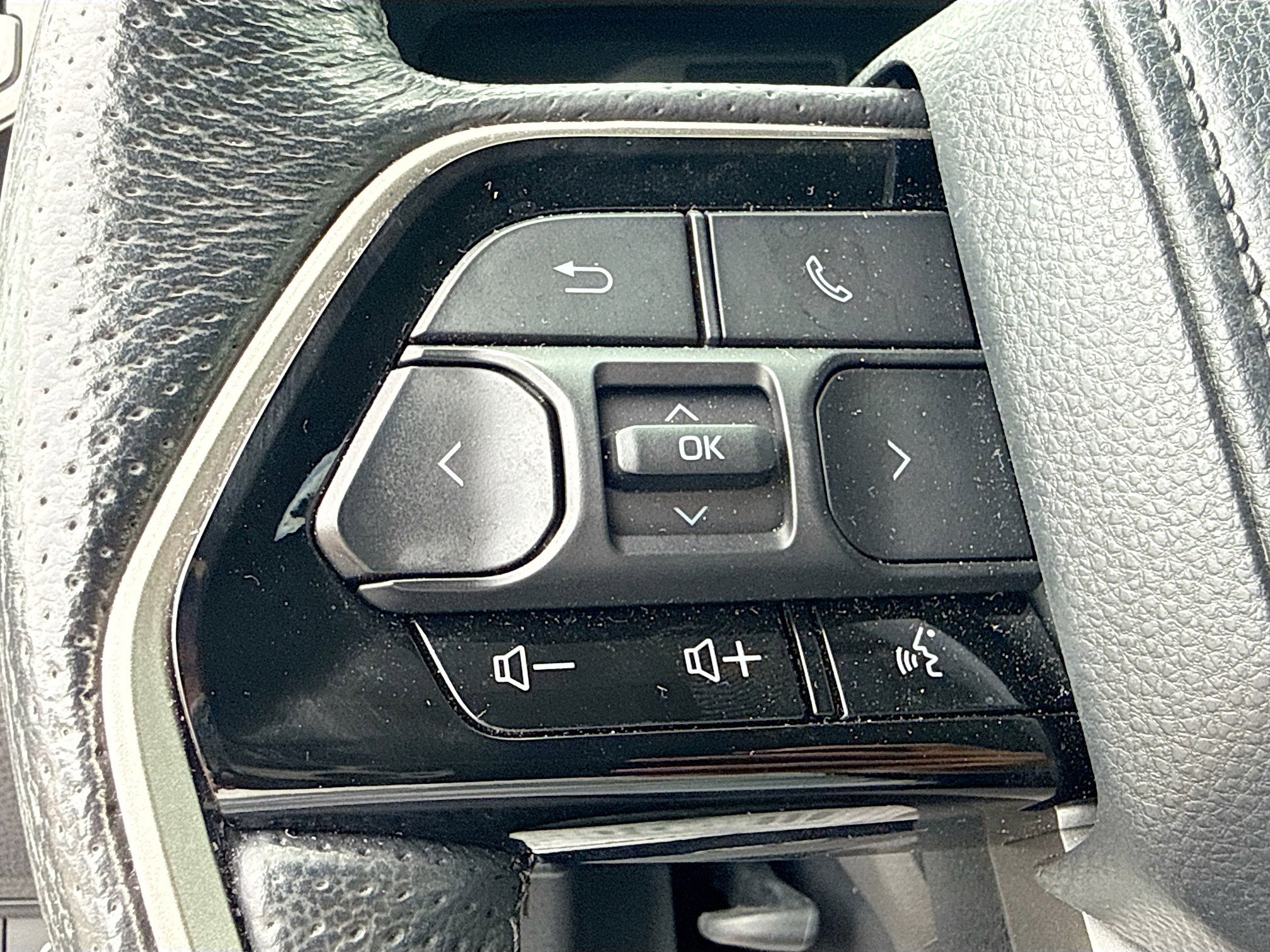 Used 2022 Toyota Tundra SR5 image 34