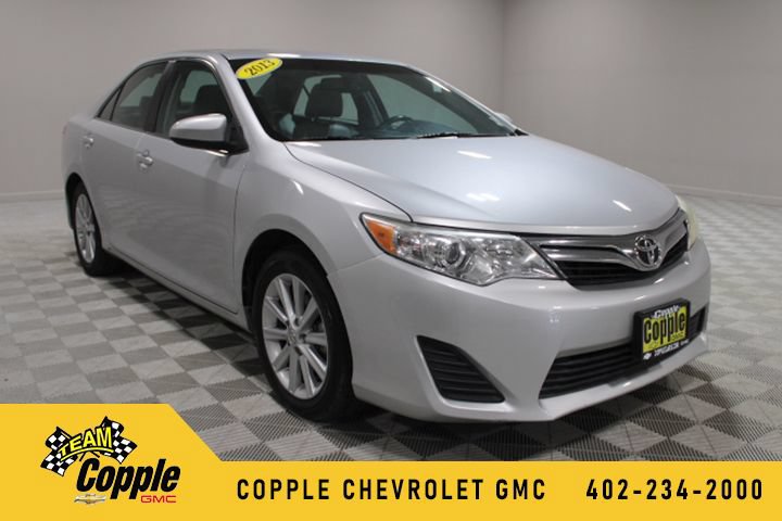 Used 2013 Toyota Camry XLE w/ Leather Pkg FWD image 1