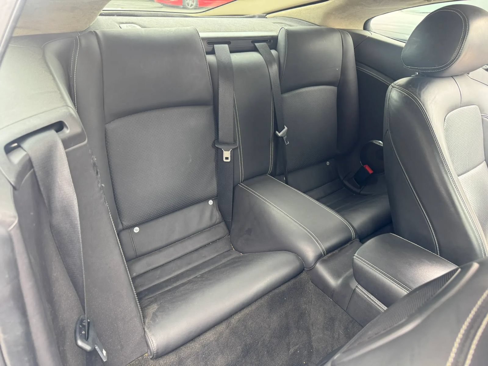 Used 2010 Jaguar XK Coupe RWD image 11