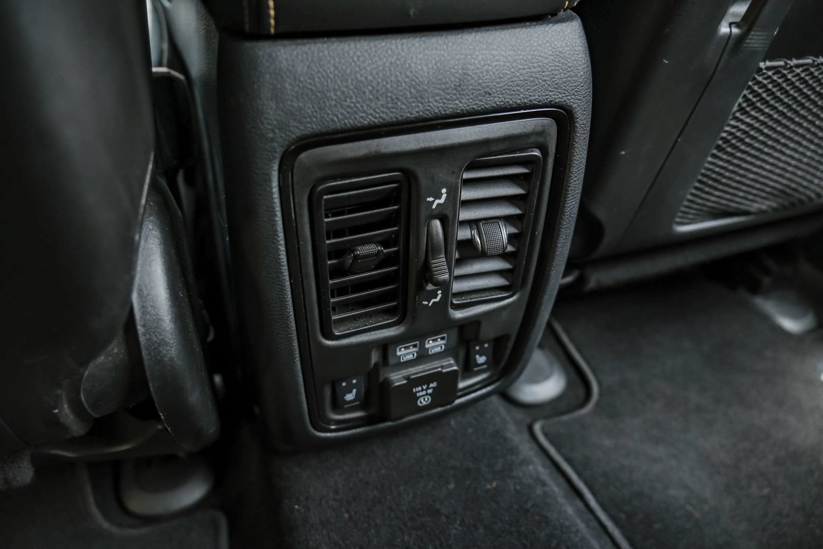Used 2025 Dodge Durango R/T AWD/4WD image 39