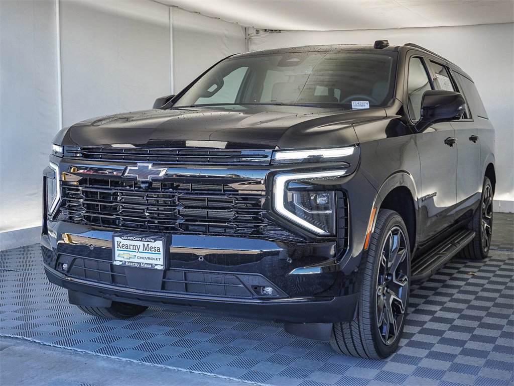 New 2026 Chevrolet Suburban RST w/ RST Capability Package image 3