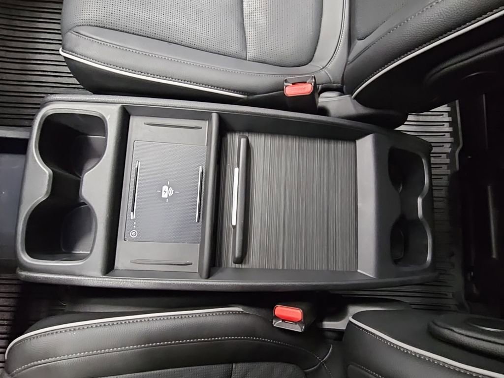 Used 2025 Honda Odyssey Elite image 23