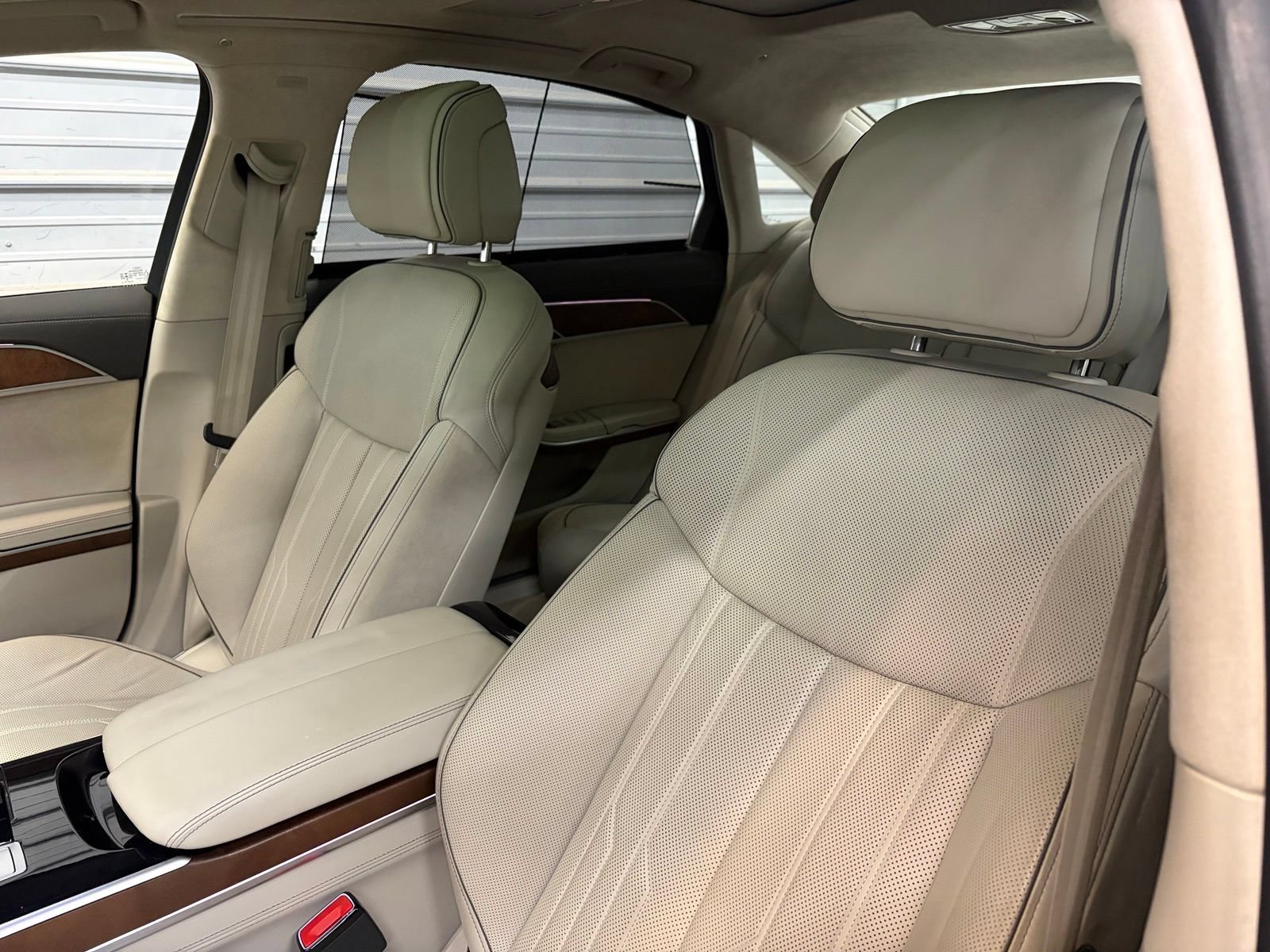 Used 2021 Audi A8 L 4.0T w/ Luxury Package AWD/4WD image 11