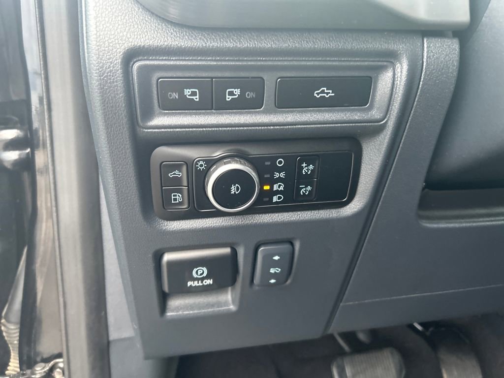 Certified 2023 Ford F150 Lariat w/ Equipment Group 502A High image 15