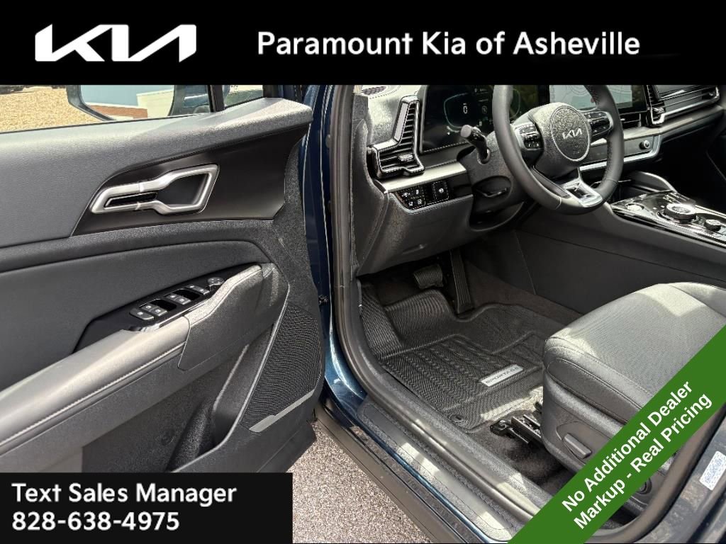 New 2025 Kia Sportage EX w/ EX Premium Package image 17