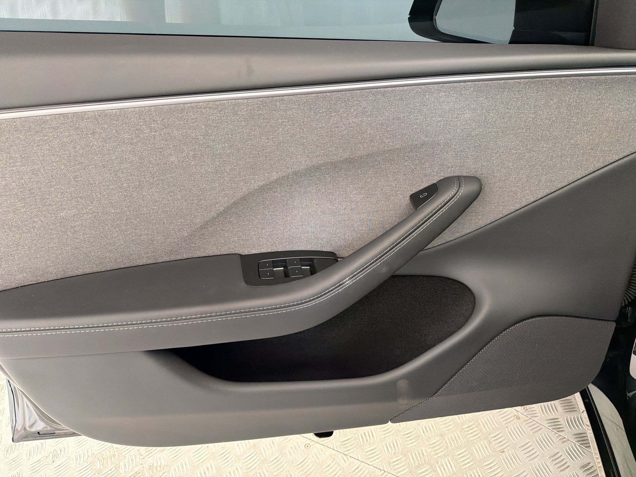 Used 2026 Tesla Model 3 RWD image 14