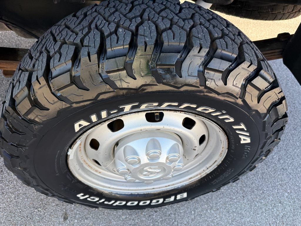 Used 2010 Dodge Ram 2500 Truck ST w/ ST Popular Equipment Group AWD/4WD image 9