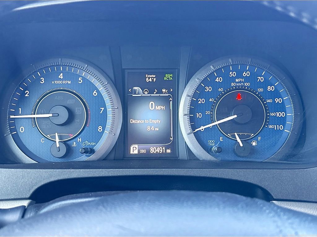 Used 2020 Toyota Sienna XLE w/ XLE Navigation Package image 12