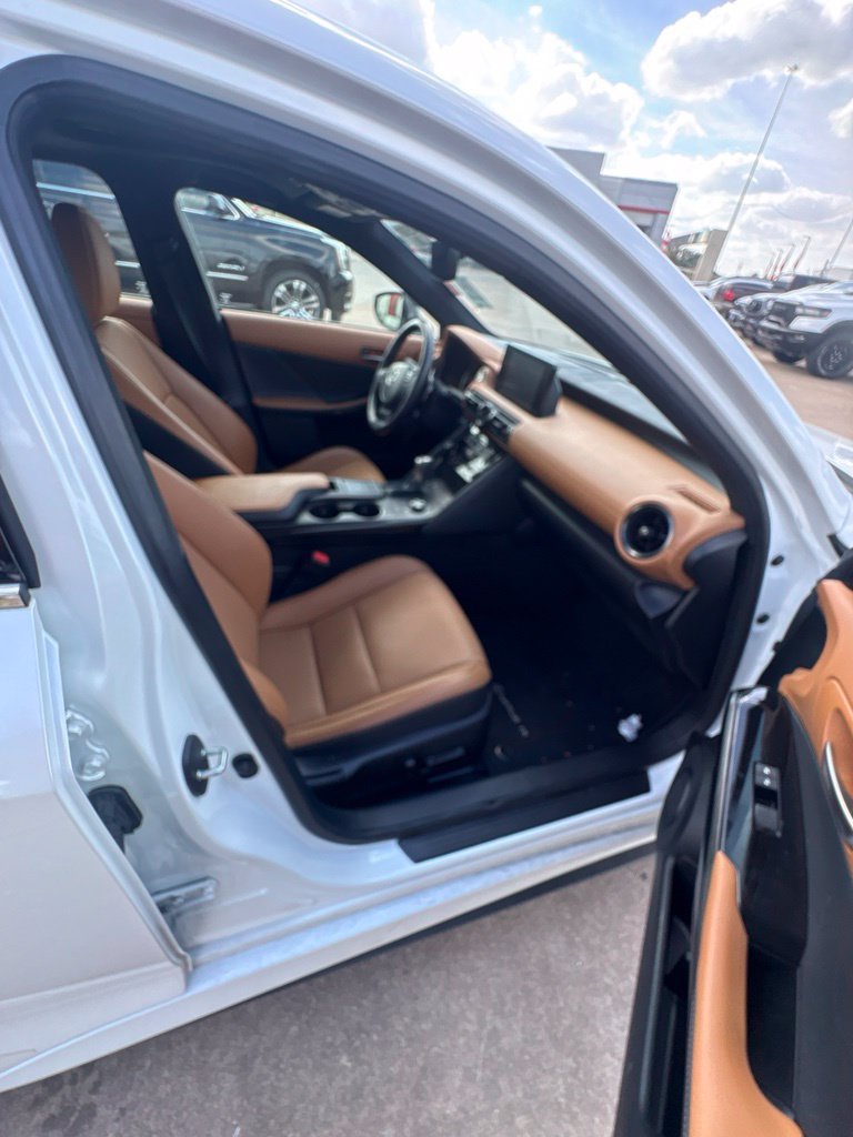 Used 2024 Lexus IS 300 w/ Comfort Package RWD image 3