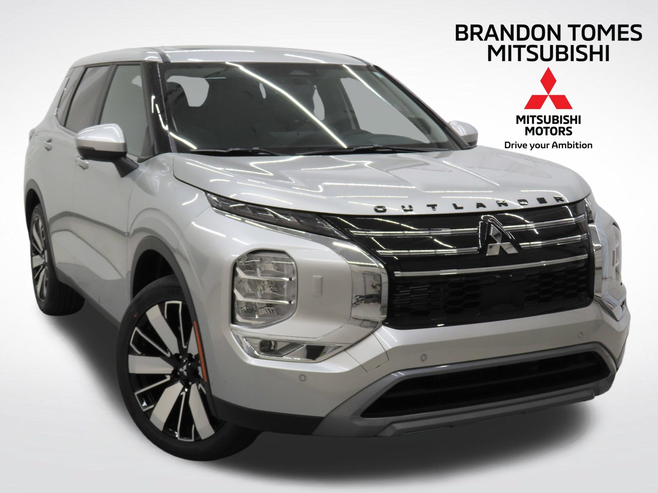 New 2026 Mitsubishi Outlander SE AWD/4WD image 1