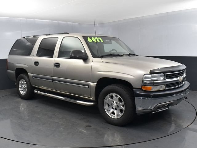Used 2001 Chevrolet Suburban LS w/ LS Preferred Equipment Group AWD/4WD image 1