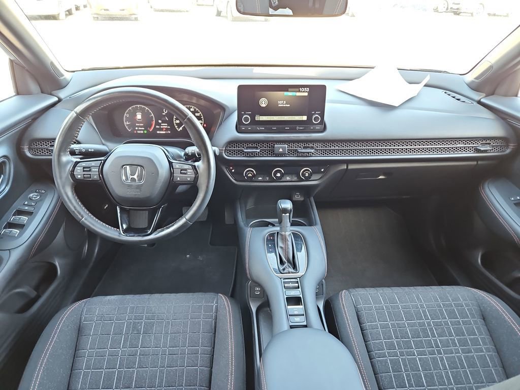 Used 2024 Honda HR-V Sport image 9