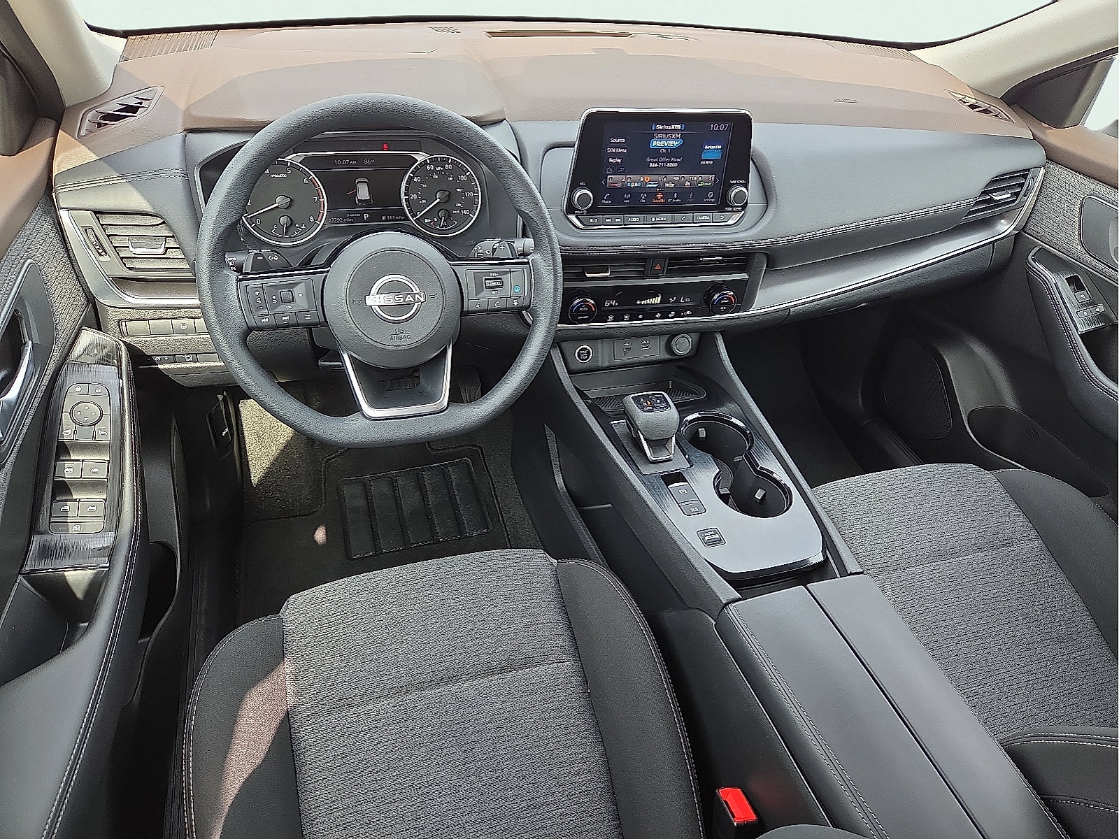 Used 2023 Nissan Rogue SV FWD image 11