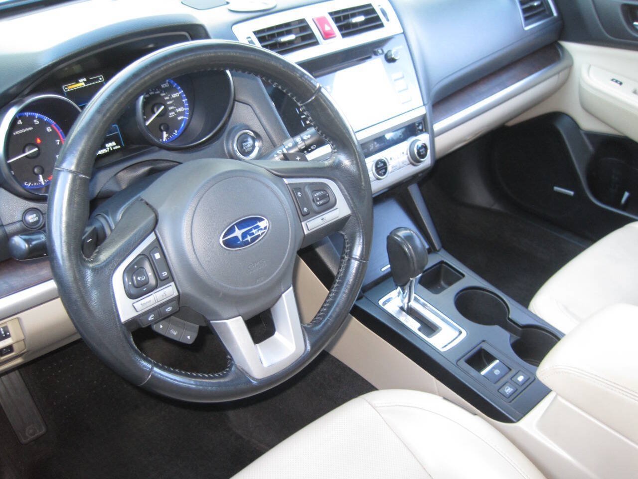 Used 2015 Subaru Outback 2.5i Limited AWD/4WD image 27