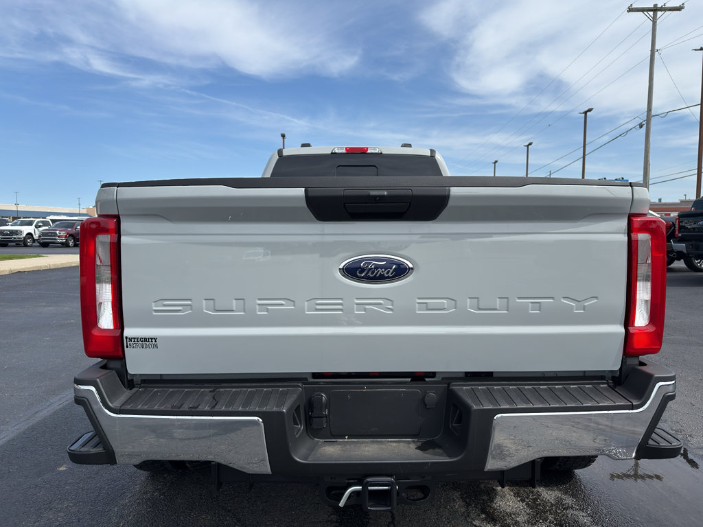 New 2026 Ford F450 XL w/ XL Driver Assist Package AWD/4WD image 7