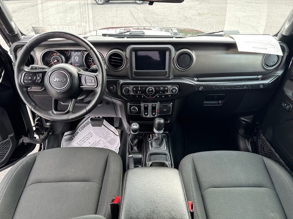 Used 2022 Jeep Wrangler Sport S image 13