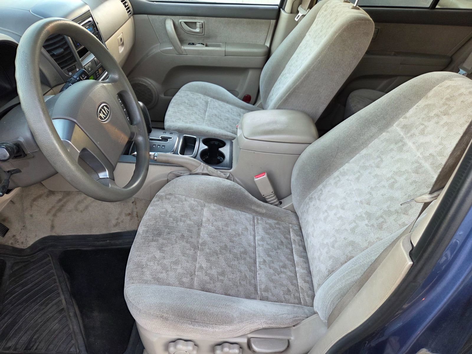 Used 2007 Kia Sorento LX image 9