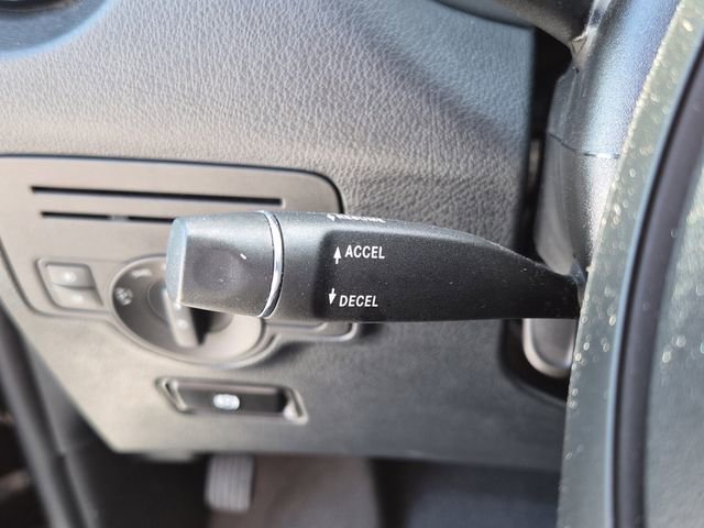 Used 2023 Mercedes-Benz Metris Passenger image 25