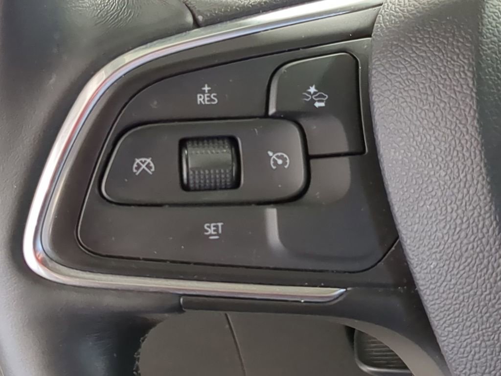 Used 2023 Buick Encore GX Select AWD/4WD image 23