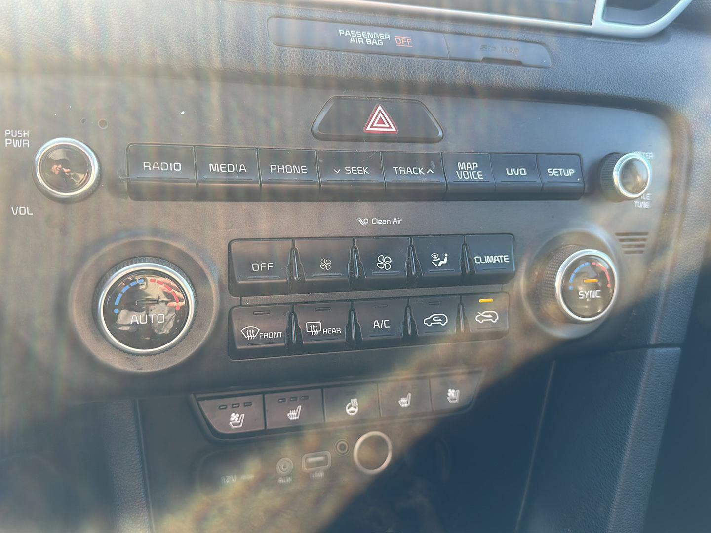 Used 2017 Kia Sportage EX w/ EX Technology Package image 17